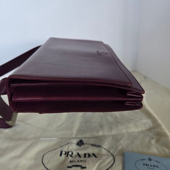 Vintage Prada Purple Leather Flap Shoulder Bag w/ Dustbag and Authenticity cards - Picture 11 of 16